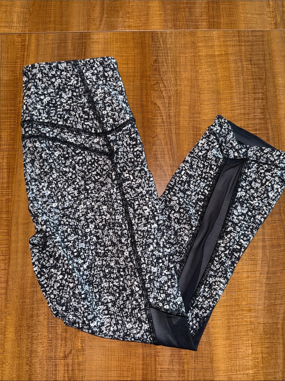 Cropped Lululemon Leggings